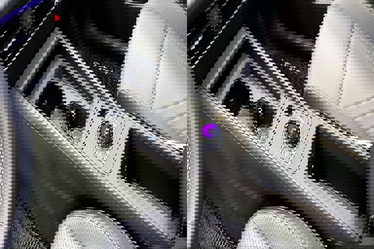 New 2026 Volkswagen Tiguan SE image 10