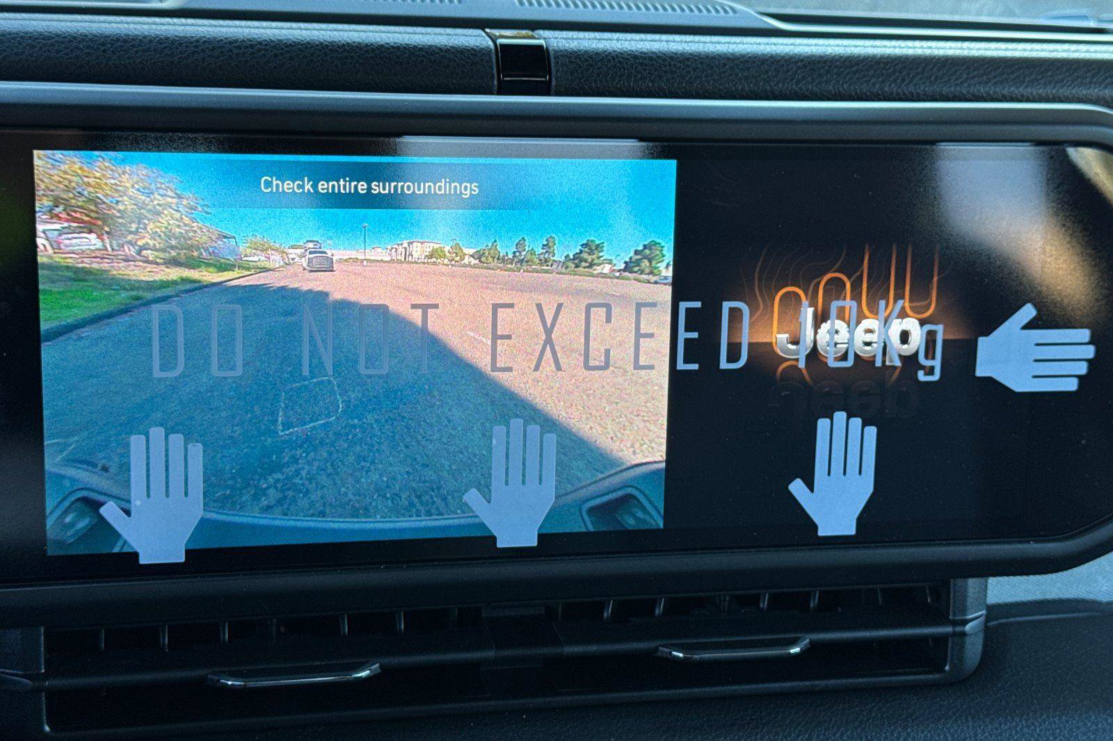 New 2026 Jeep Gladiator Sport image 15