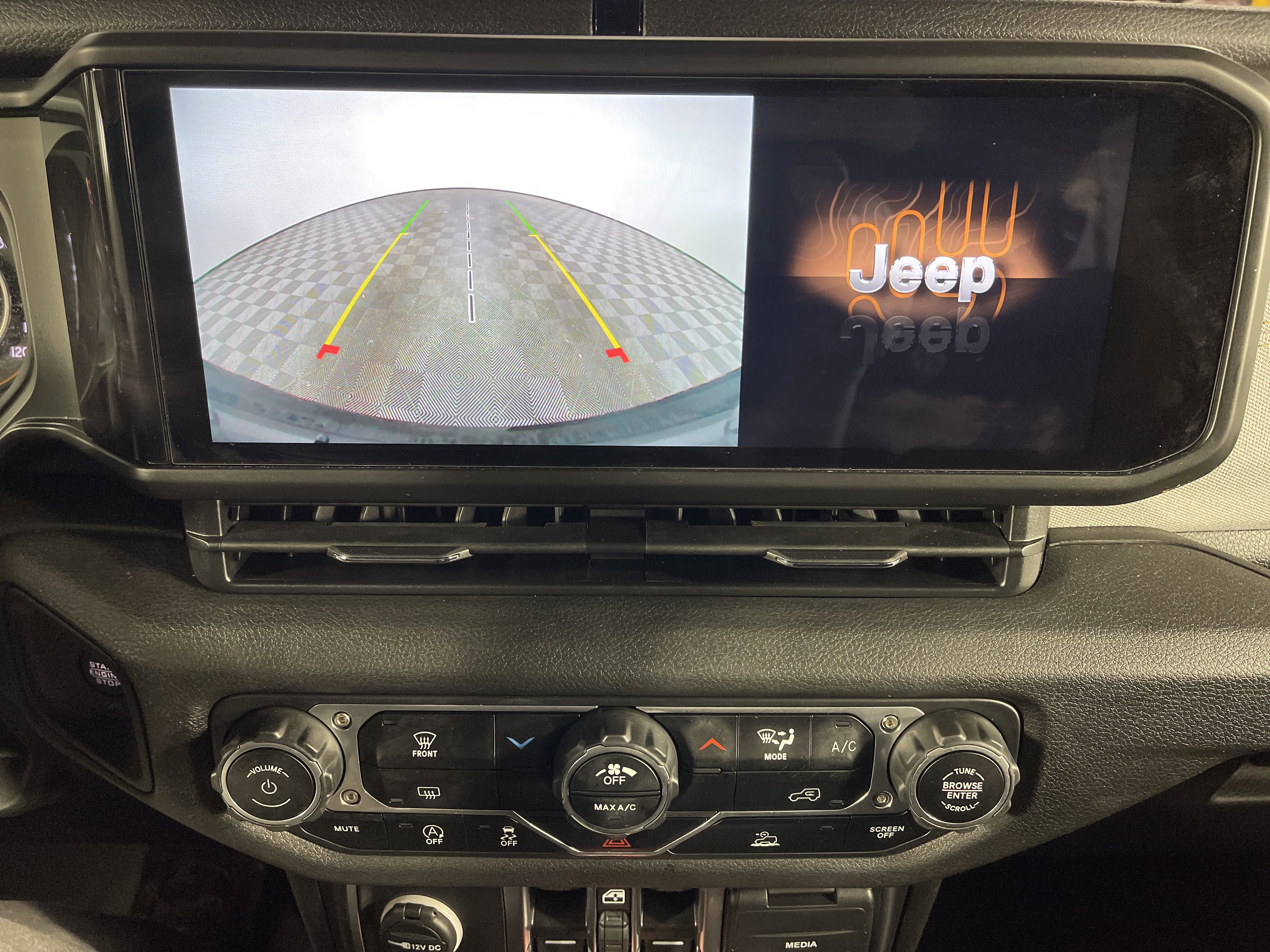 Used 2024 Jeep Wrangler Sport S image 22