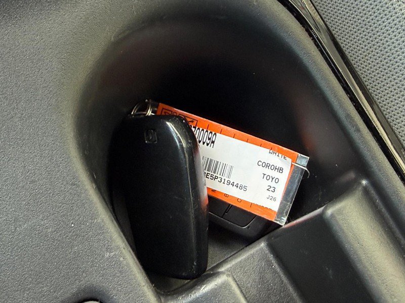 Used 2023 Toyota Corolla SE w/ SE Premium Package FWD image 29