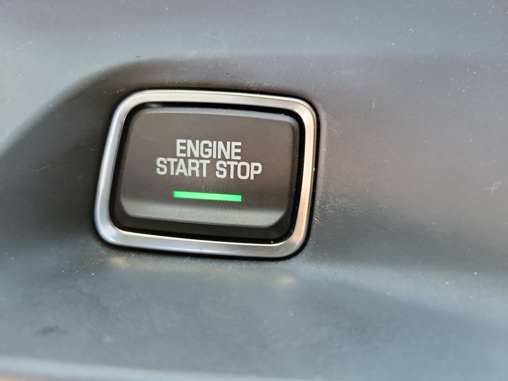 Certified 2022 Chevrolet Camaro LT RWD image 21