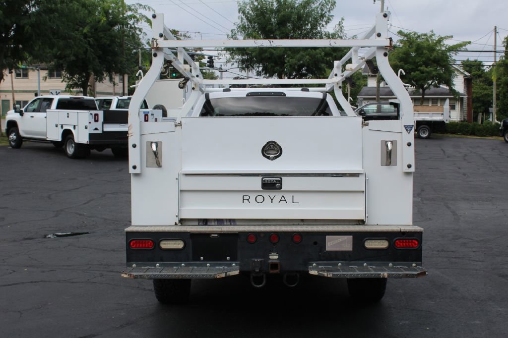 Used 2020 Ford F350 XLT image 5