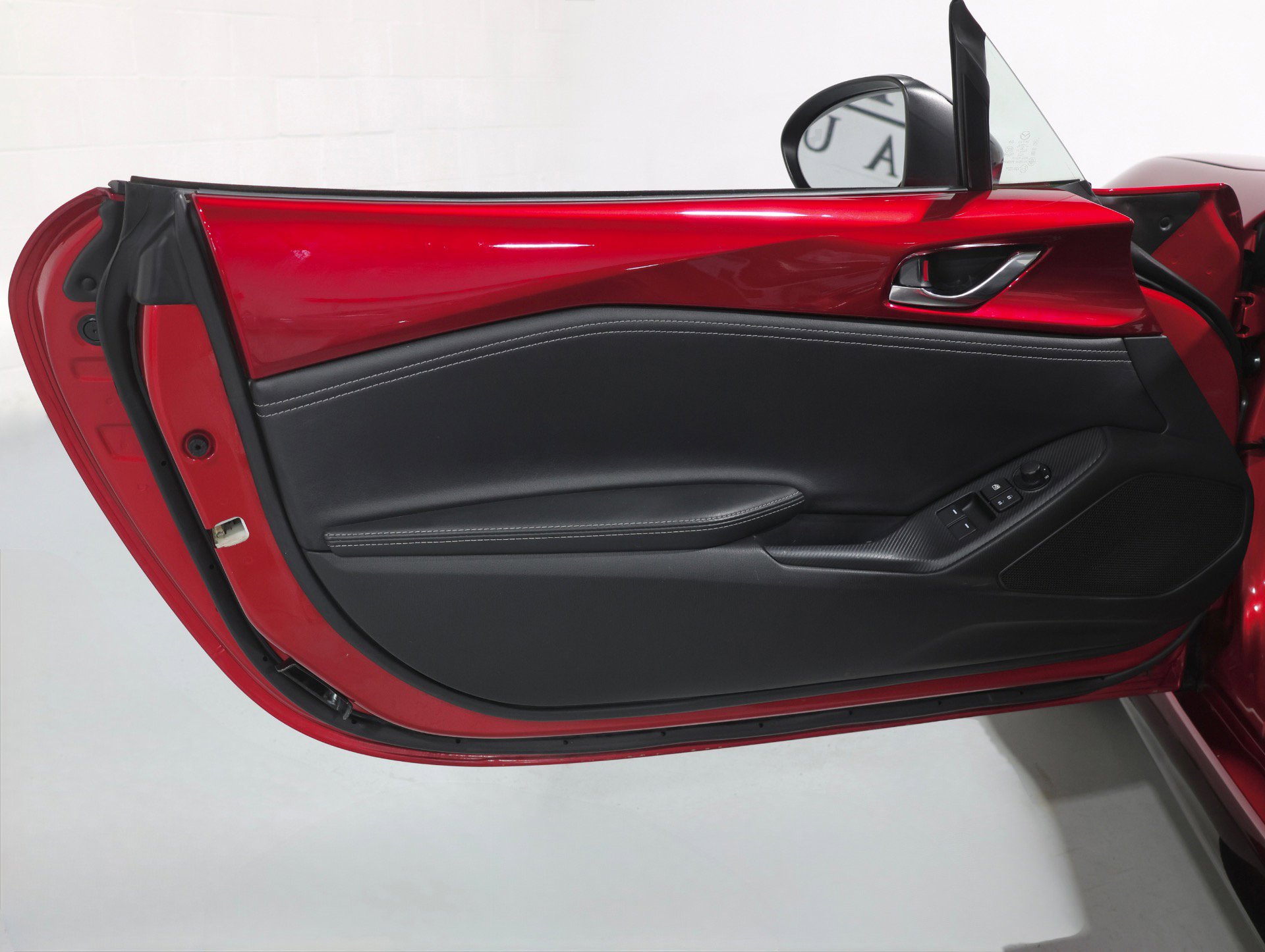 Used 2020 MAZDA MX-5 Miata RF Club w/ Brembo/BBS Recaro Package image 17