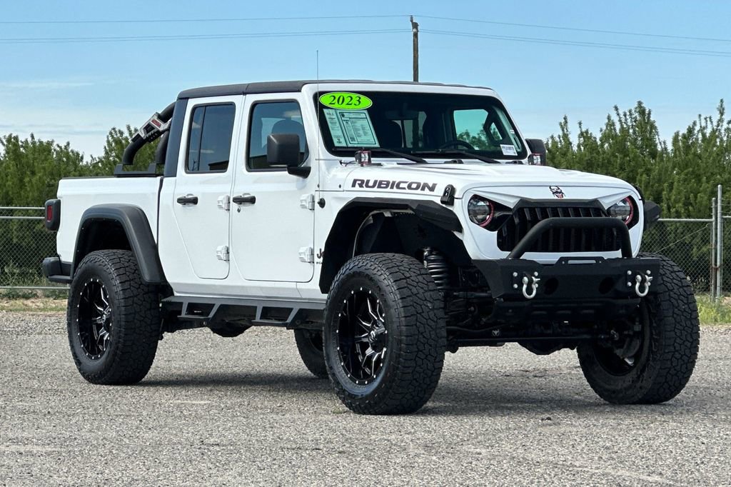 Used 2023 Jeep Gladiator Rubicon AWD/4WD image 8