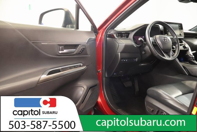 Used 2021 Toyota Venza XLE w/ Carpet Mat Package (TMS) AWD/4WD image 9
