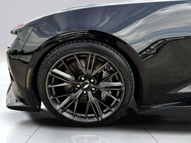 Used 2017 Chevrolet Camaro ZL1 image 55