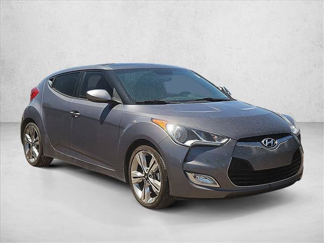 Used 2016 Hyundai Veloster w/ Option Group 02 FWD image 3