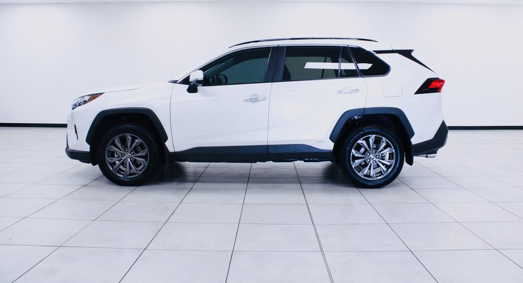 Used 2024 Toyota RAV4 Limited image 2
