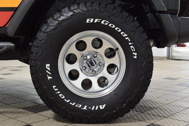 Used 2025 Jeep Wrangler Unlimited Rubicon w/ Technology Group image 28