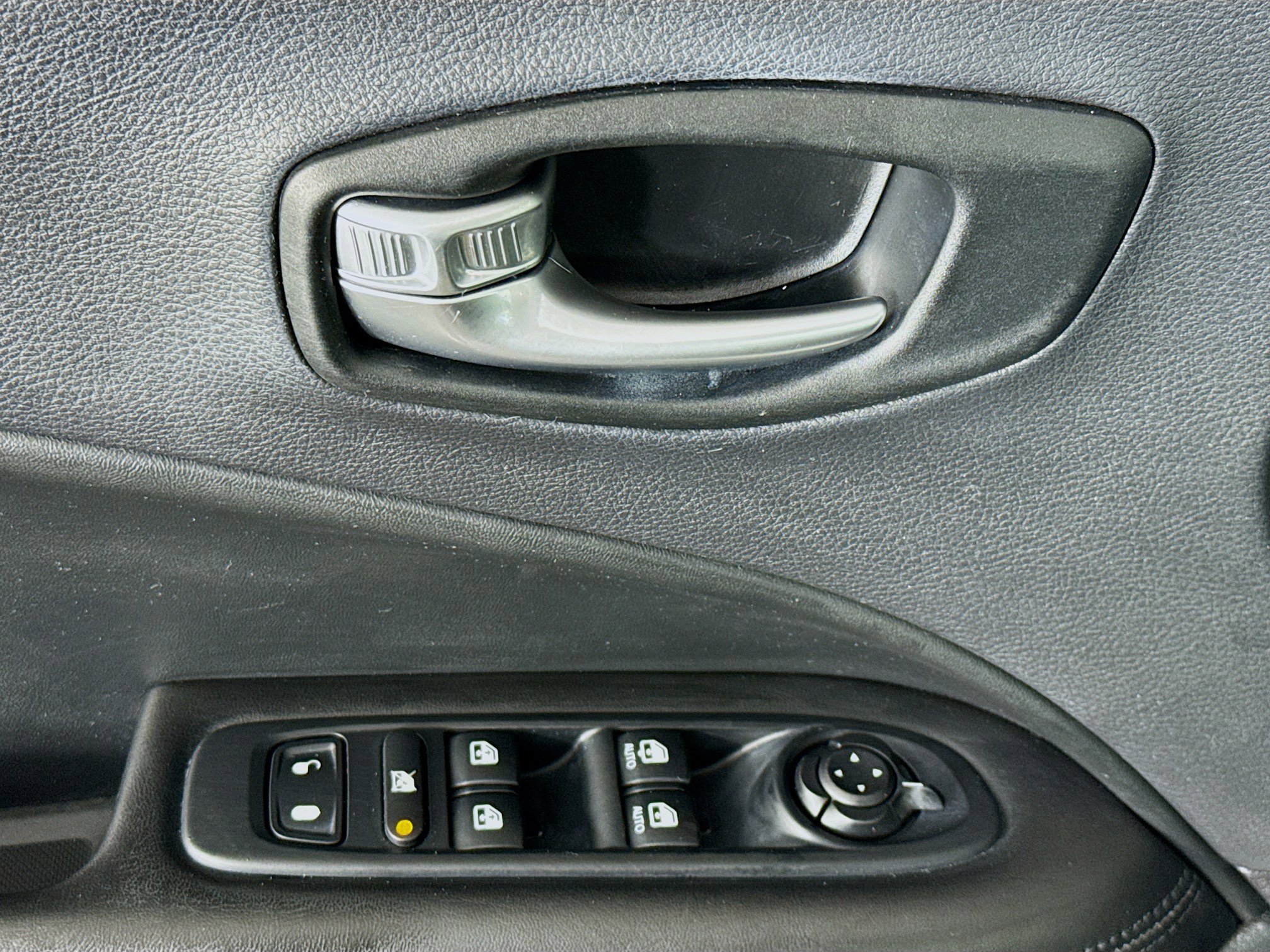 Used 2021 Jeep Compass Latitude image 23