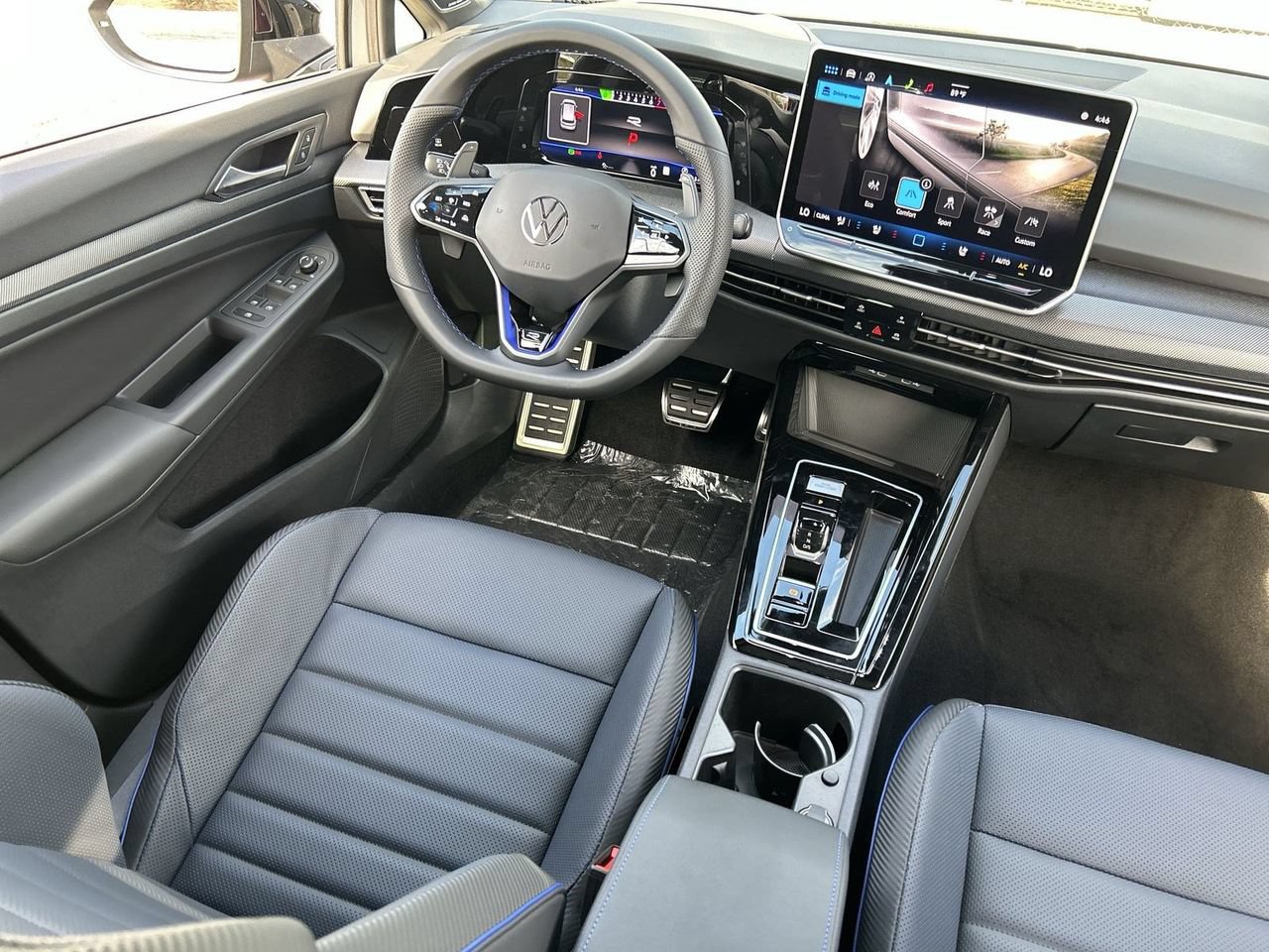 New 2026 Volkswagen Golf AWD/4WD image 10