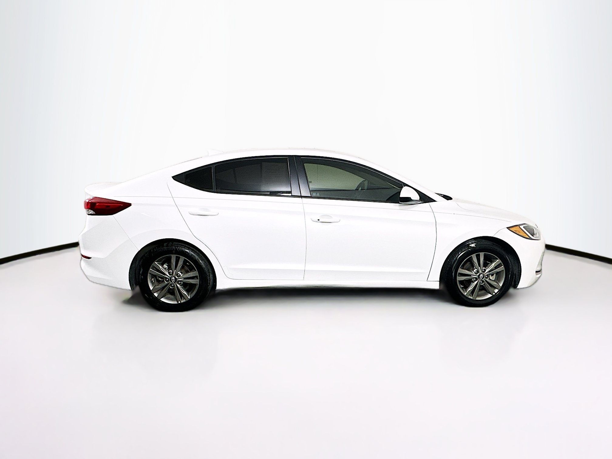 Used 2018 Hyundai Elantra Value Edition FWD image 10