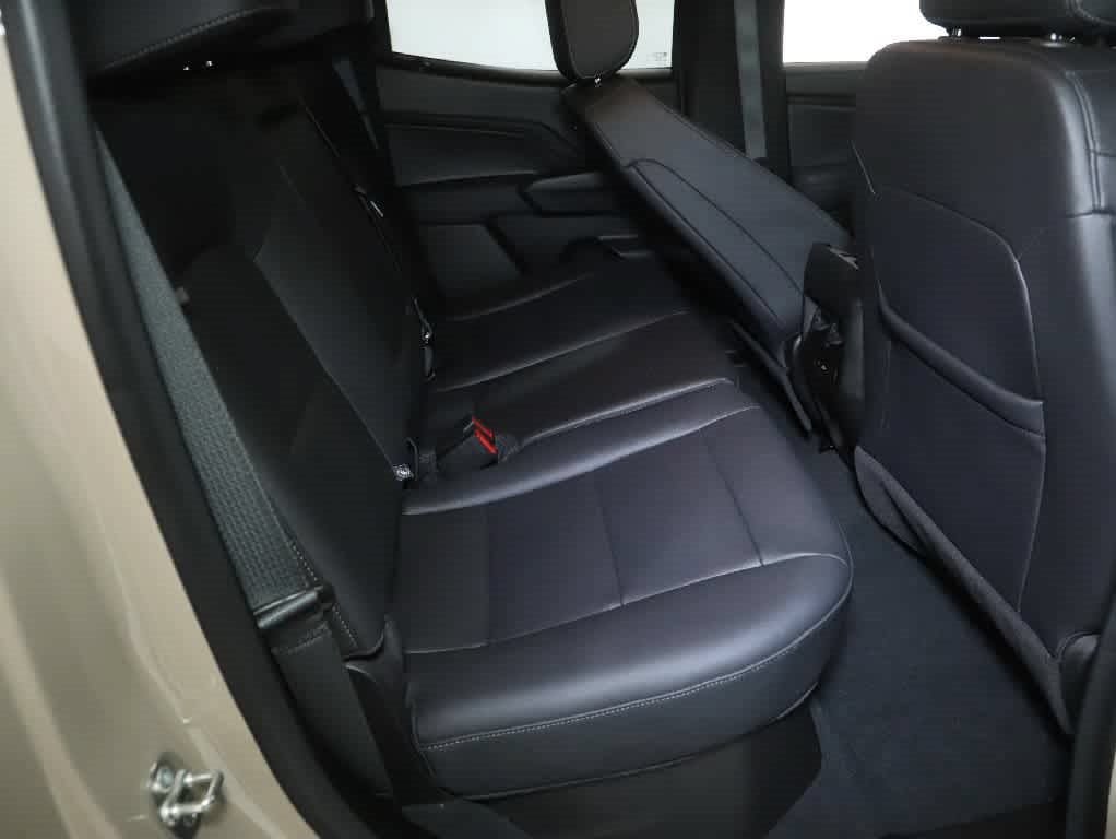 Used 2024 GMC Canyon Elevation w/ Elevation Premium Package AWD/4WD image 31