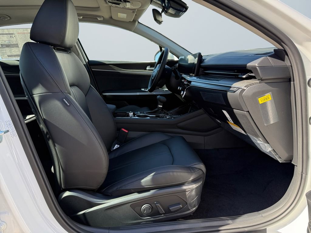 New 2026 Kia K5 EX image 15