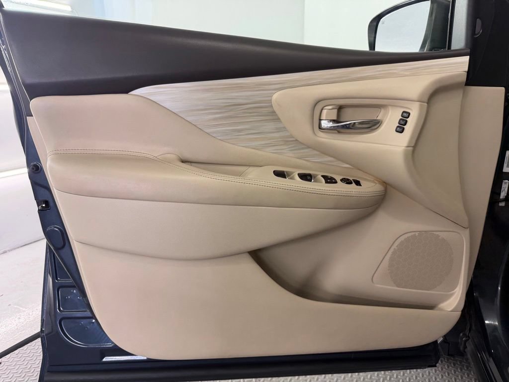 Used 2018 Nissan Murano SL w/ Cargo Package FWD image 44