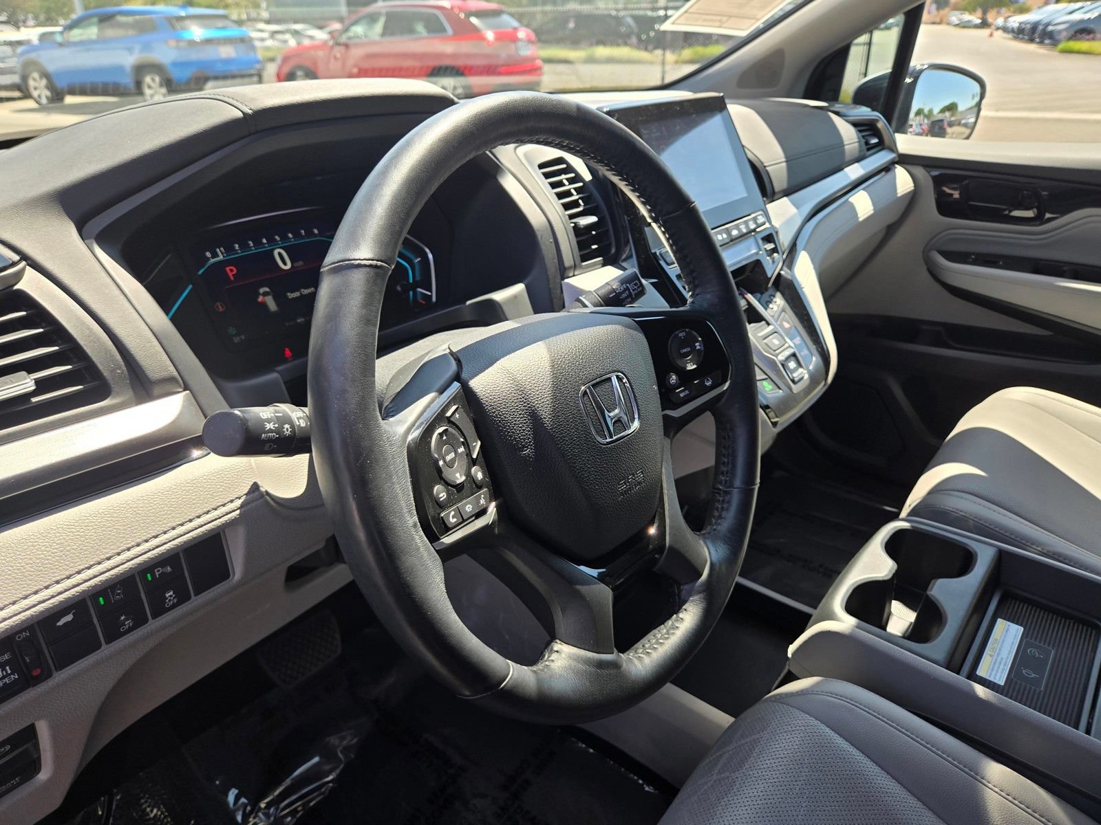 Used 2020 Honda Odyssey Elite image 12