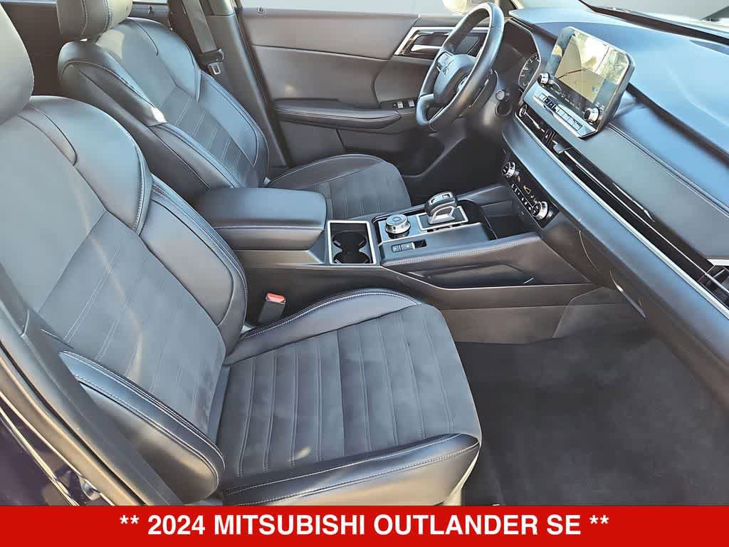Used 2024 Mitsubishi Outlander SE FWD image 23