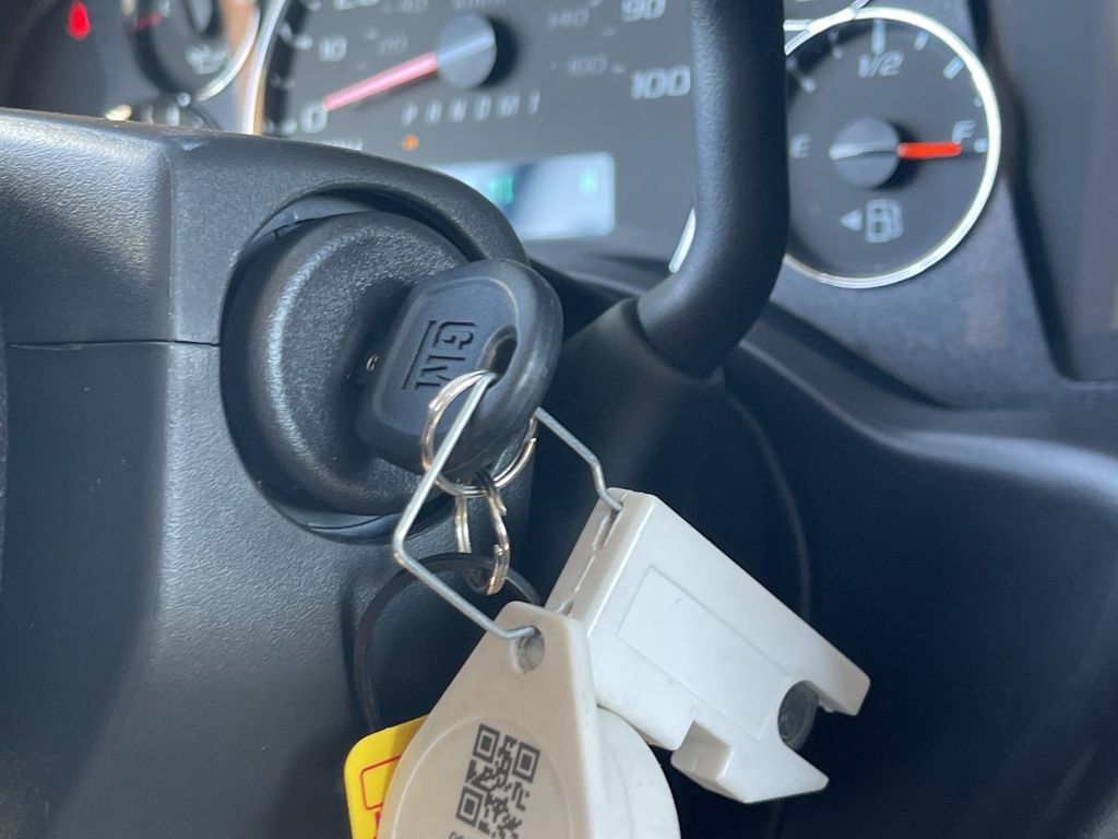 New 2025 GMC Savana 3500 LS image 17