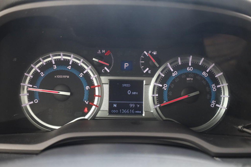 Used 2015 Toyota 4Runner Trail Premium AWD/4WD image 12