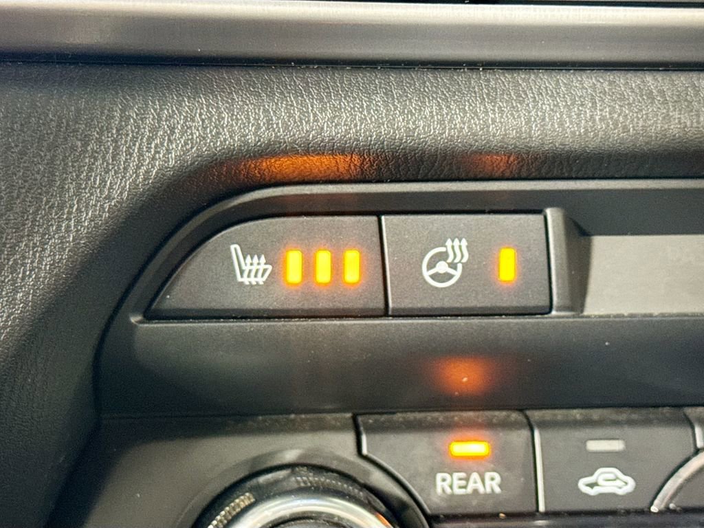 Used 2018 MAZDA CX-9 Signature image 26