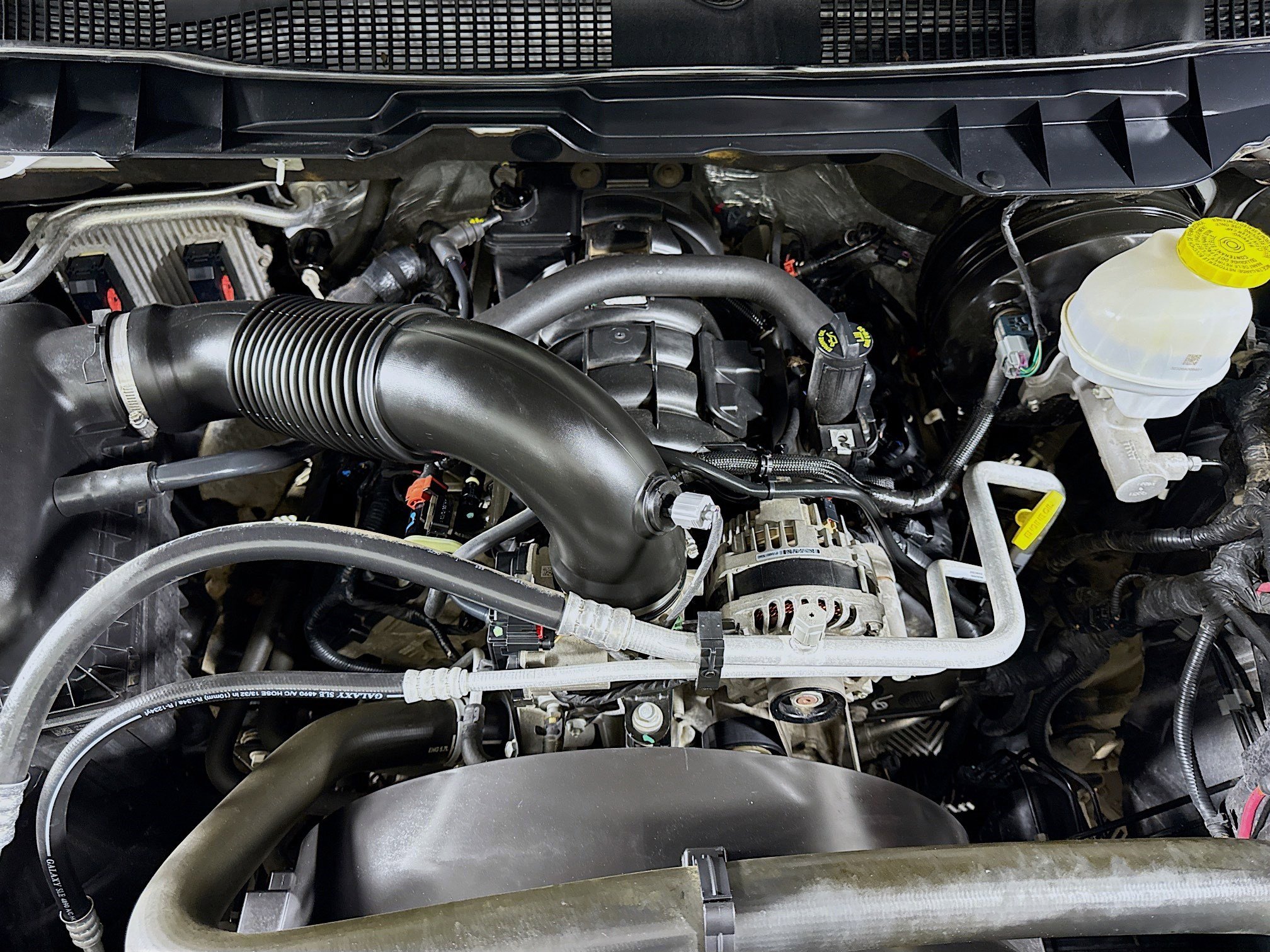 Used 2021 RAM 1500 Classic SLT image 38