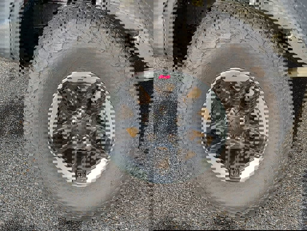 Used 2018 Jeep Wrangler Unlimited Sport S image 11