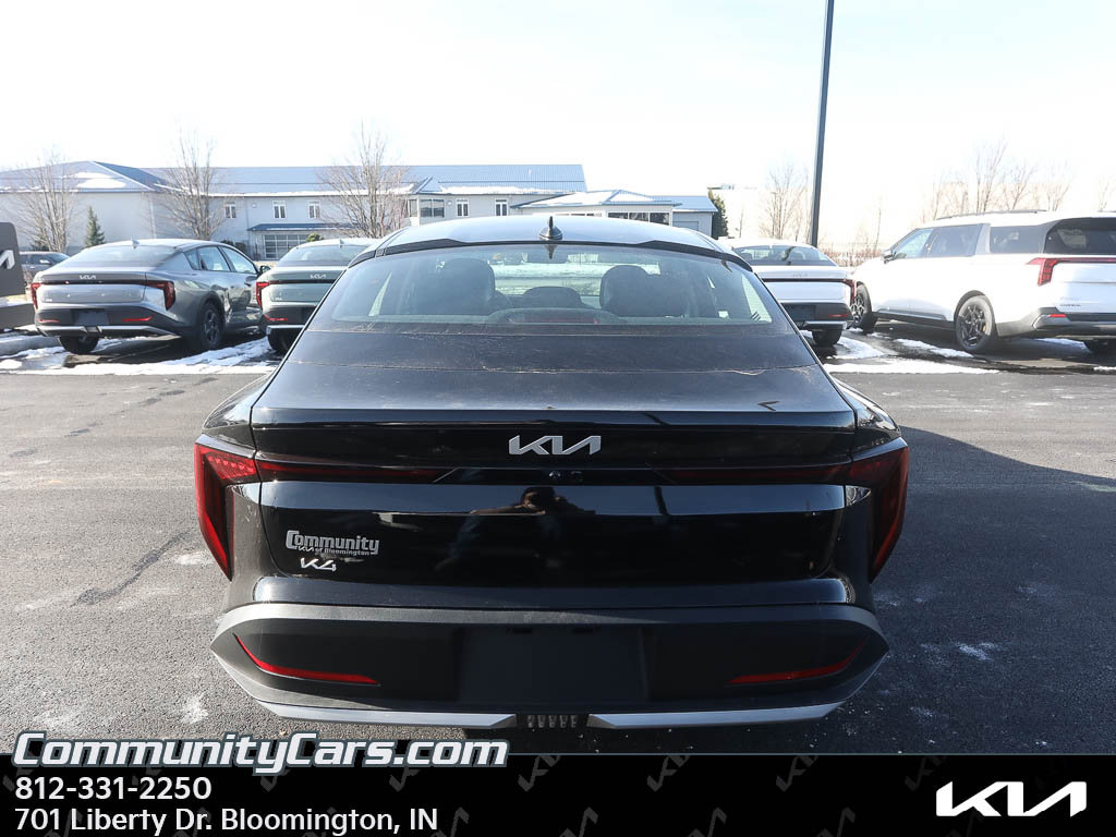 New 2025 Kia K4 LXS image 6