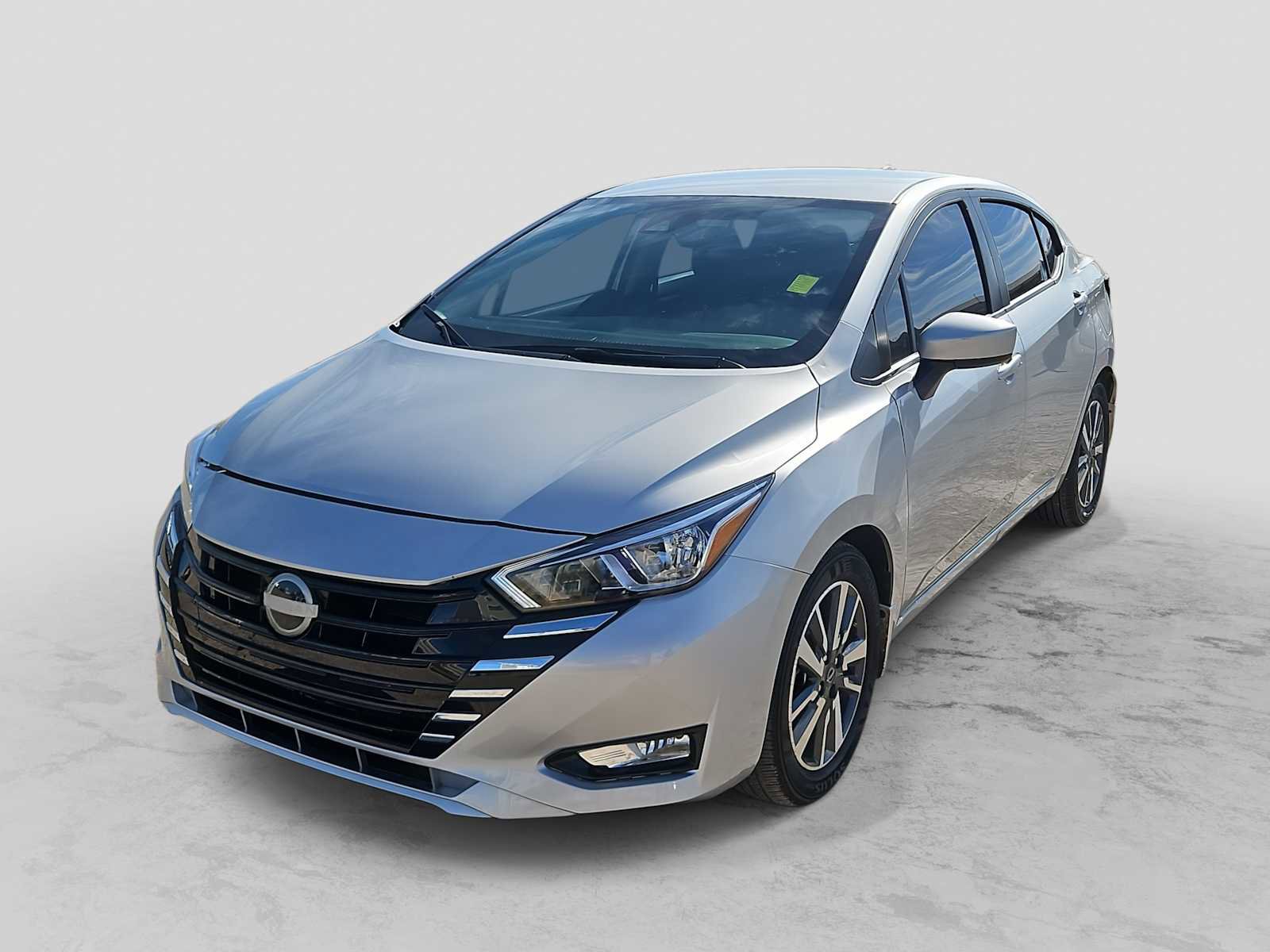 Used 2024 Nissan Versa SV w/ Trunk Package image 1