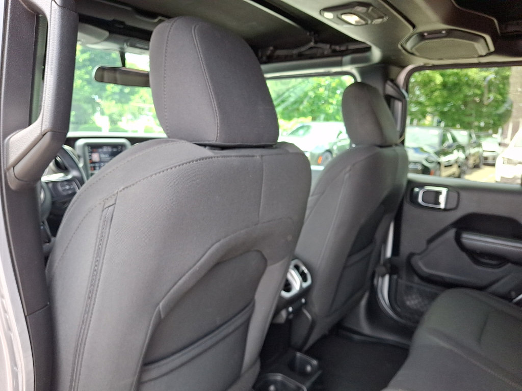 Used 2018 Jeep Wrangler Unlimited Sport S AWD/4WD image 21