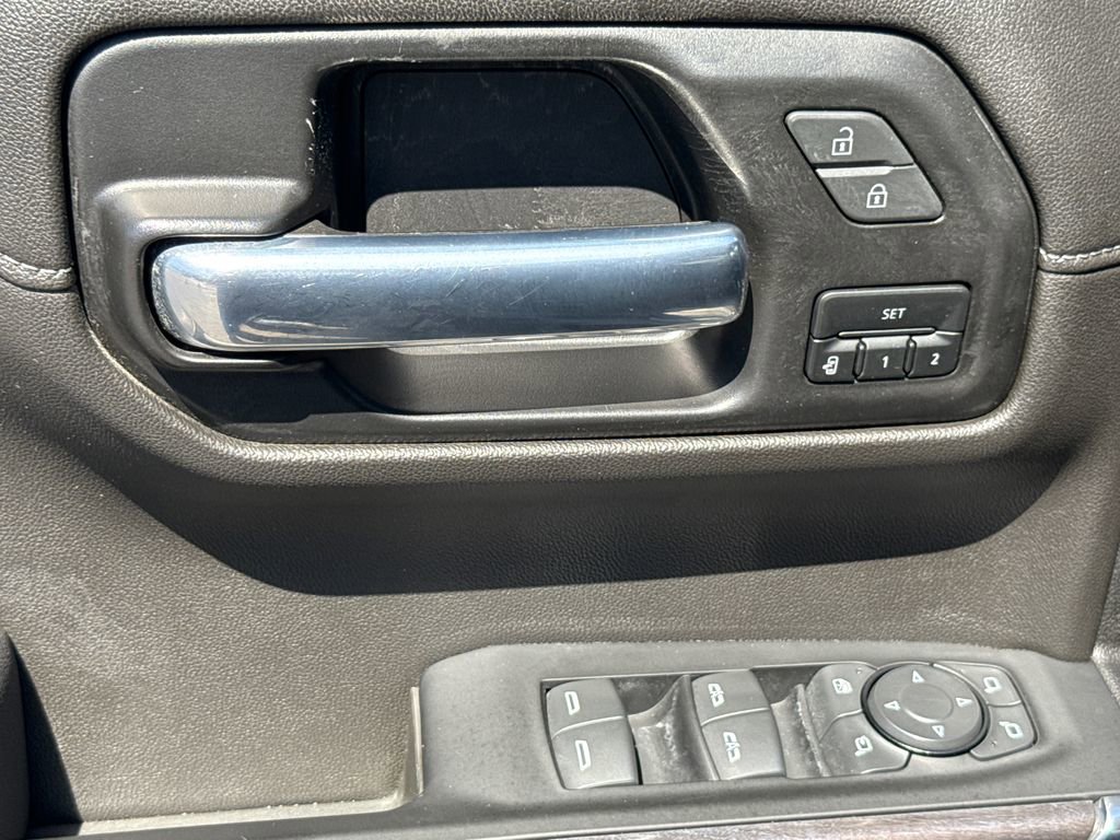 Used 2021 Chevrolet Silverado 1500 LTZ image 25