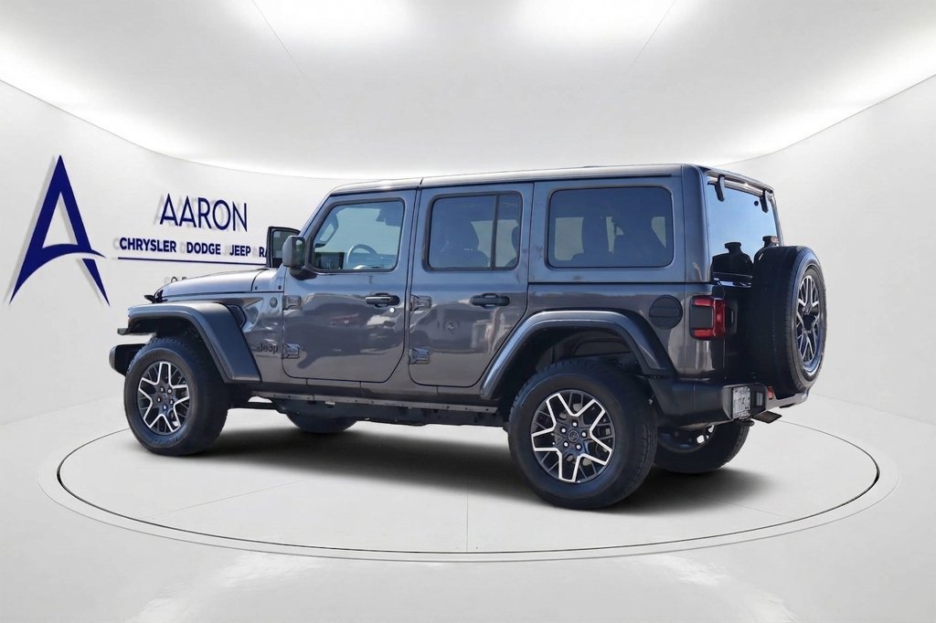 Certified 2025 Jeep Wrangler Unlimited Sahara AWD/4WD image 7