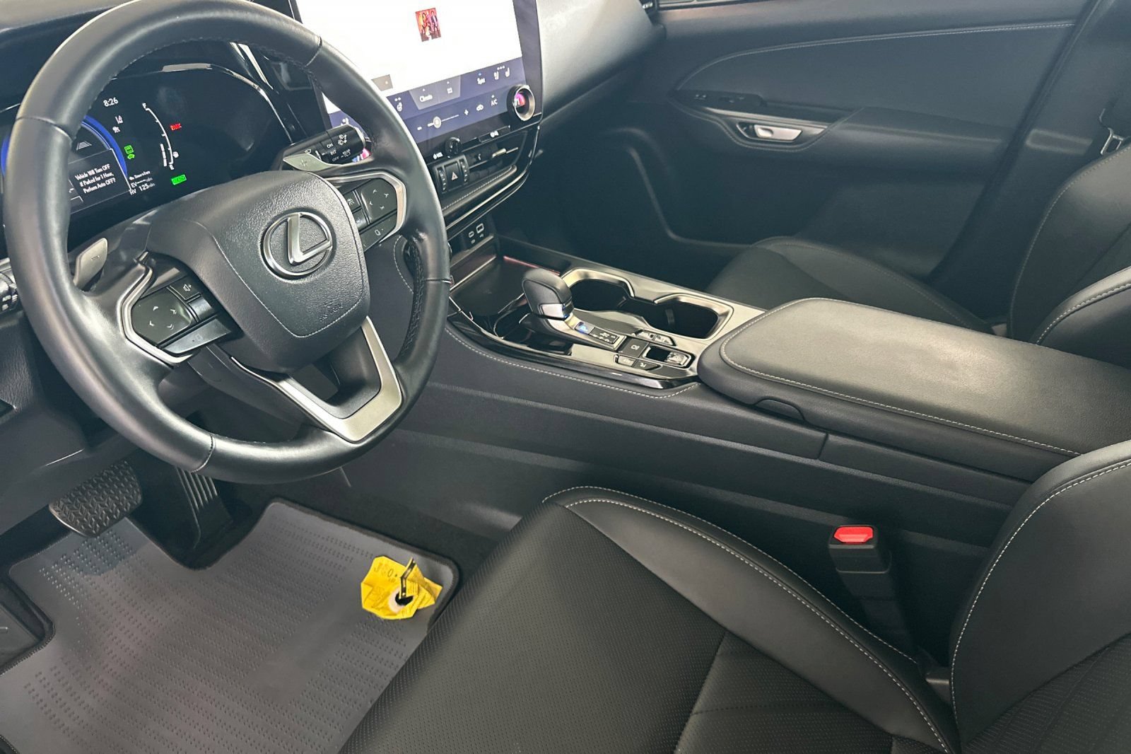 Used 2025 Lexus NX 450h+ AWD w/ Accessory Package (Z2) image 7