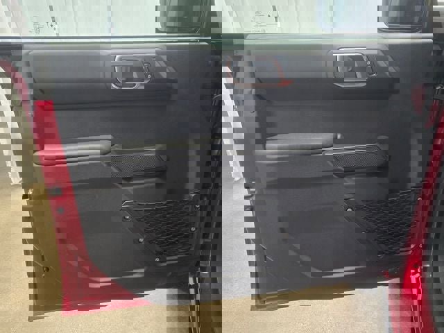 New 2025 Ford Bronco Badlands image 6