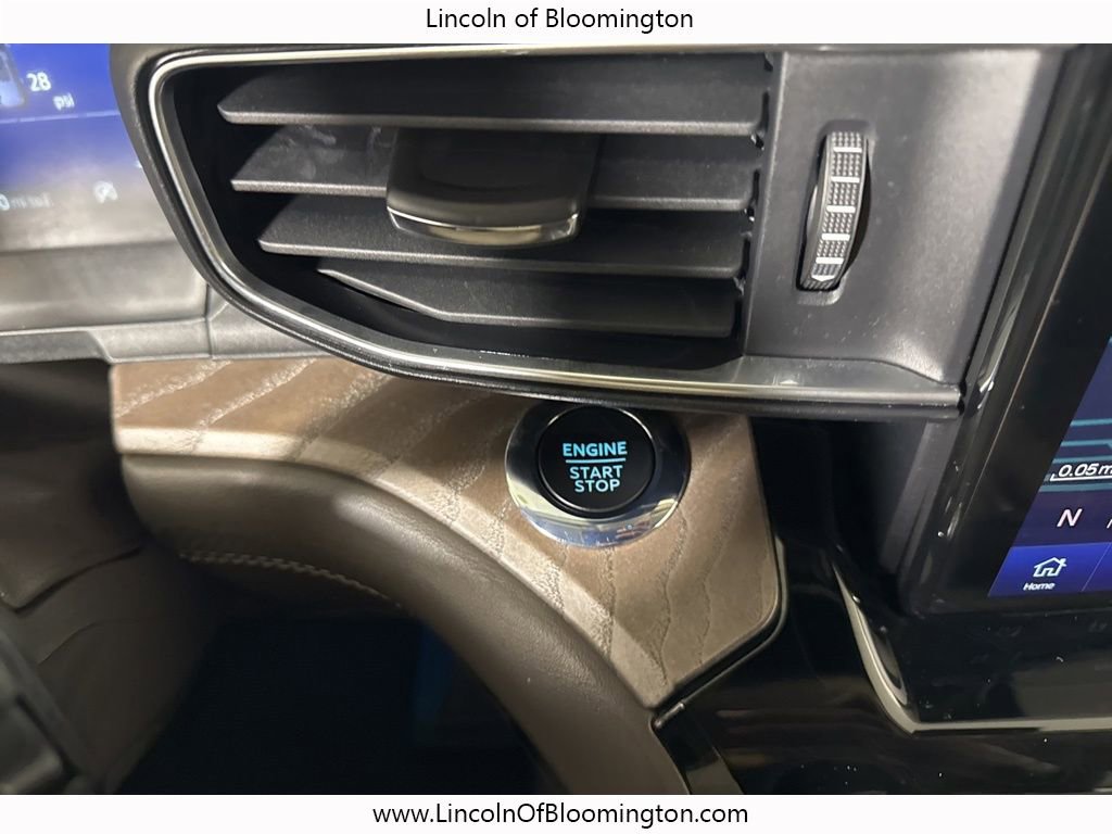 Used 2022 Ford Explorer Platinum w/ Equipment Group 601A image 44