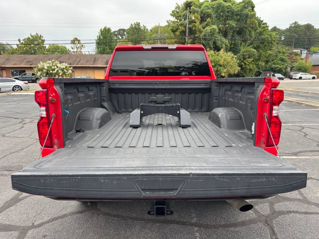 Used 2022 Chevrolet Silverado 2500 Custom w/ Custom Value Package AWD/4WD image 10