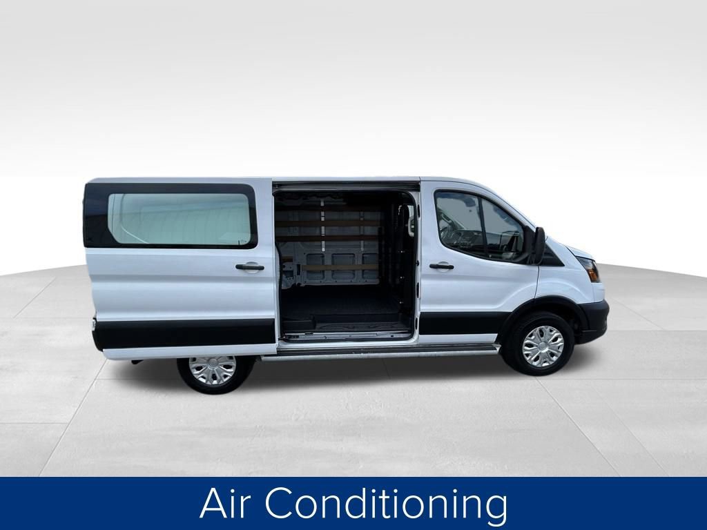 Used 2024 Ford Transit 250 Low Roof w/ Exterior Upgrade Package image 15