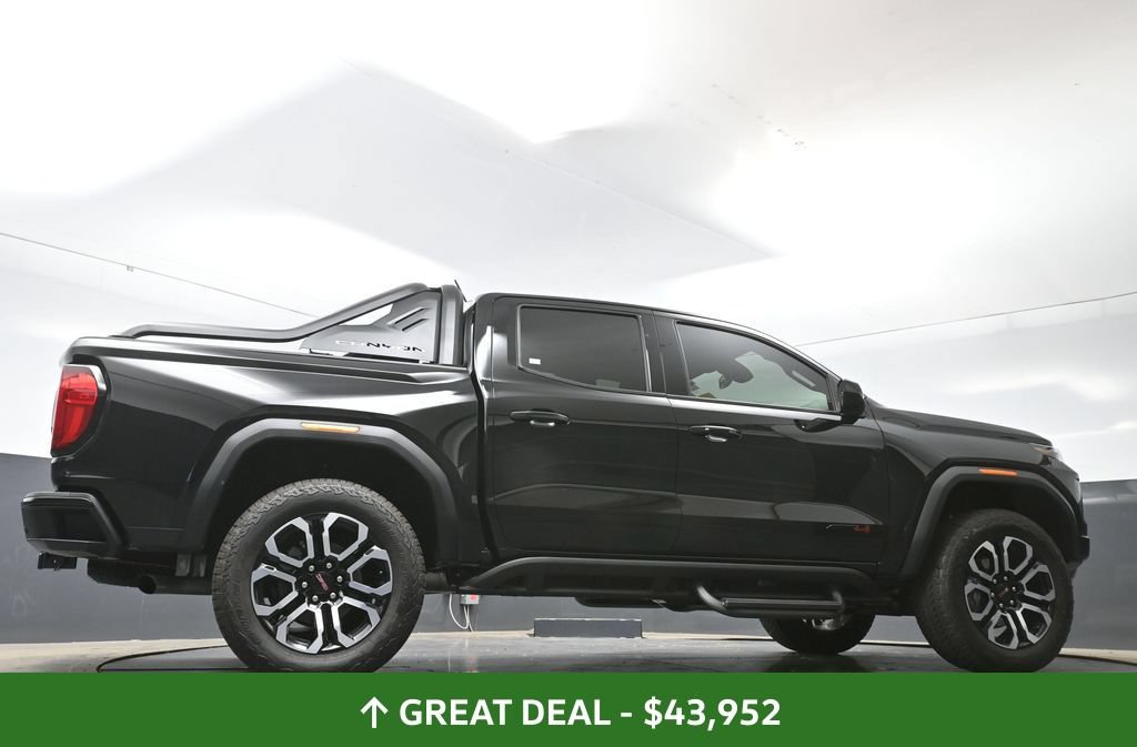 Used 2025 GMC Canyon AT4 w/ Nightfall Edition AWD/4WD image 51