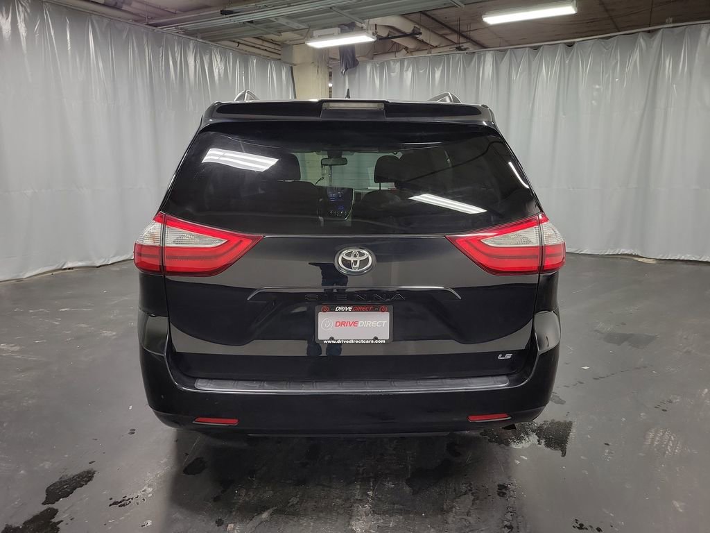 Used 2019 Toyota Sienna LE image 7