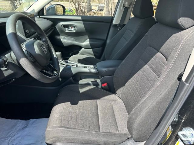 Used 2025 Honda HR-V LX image 12