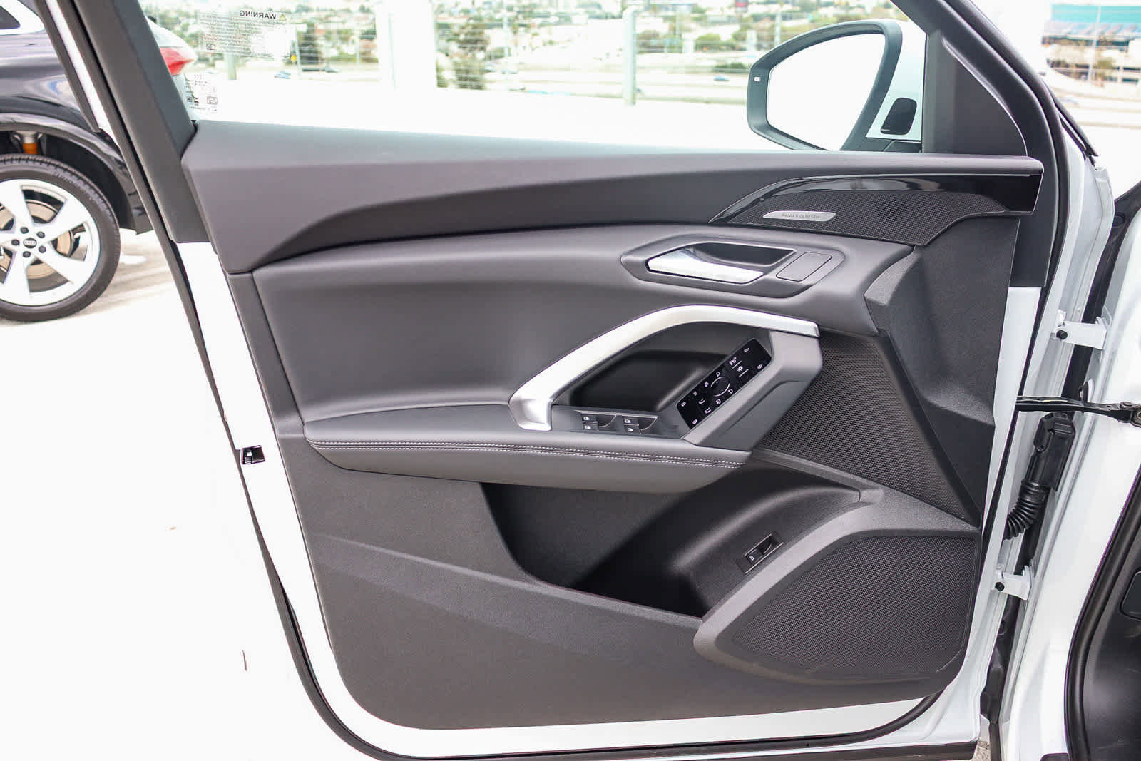 New 2025 Audi Q5 Premium Plus image 29