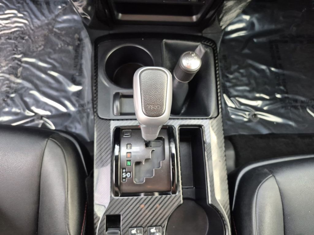 Used 2024 Toyota 4Runner TRD Off-Road Premium image 9