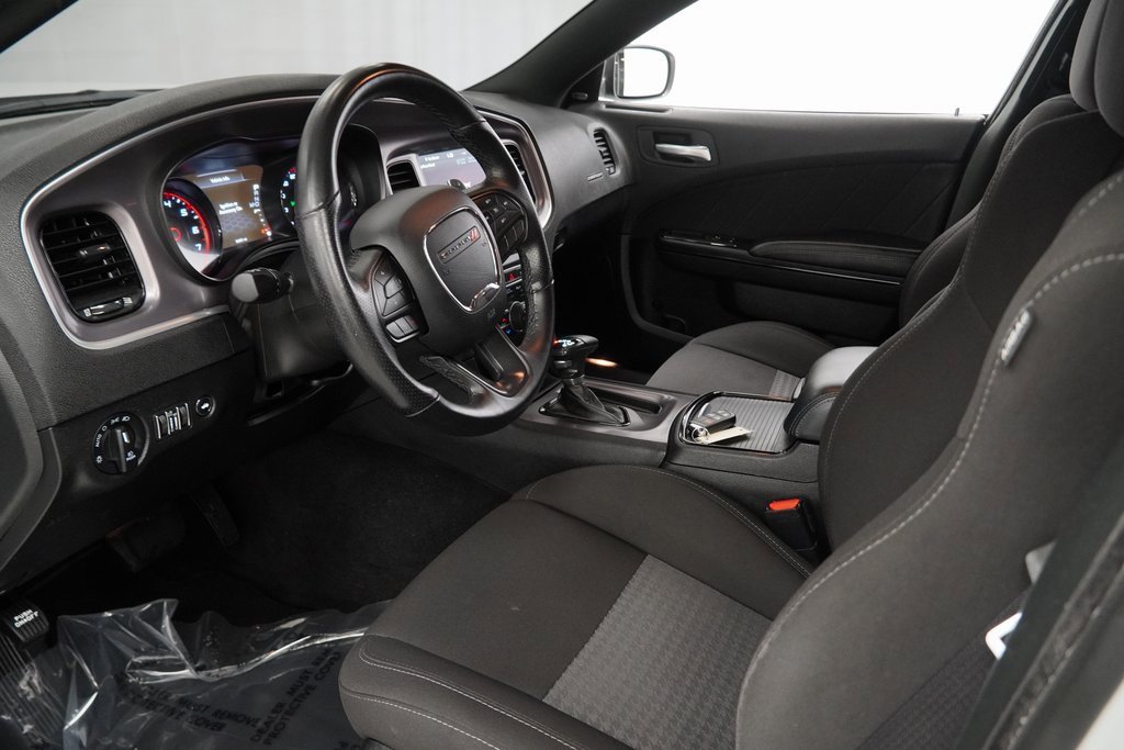 Certified 2022 Dodge Charger R/T w/ Blacktop Package image 18