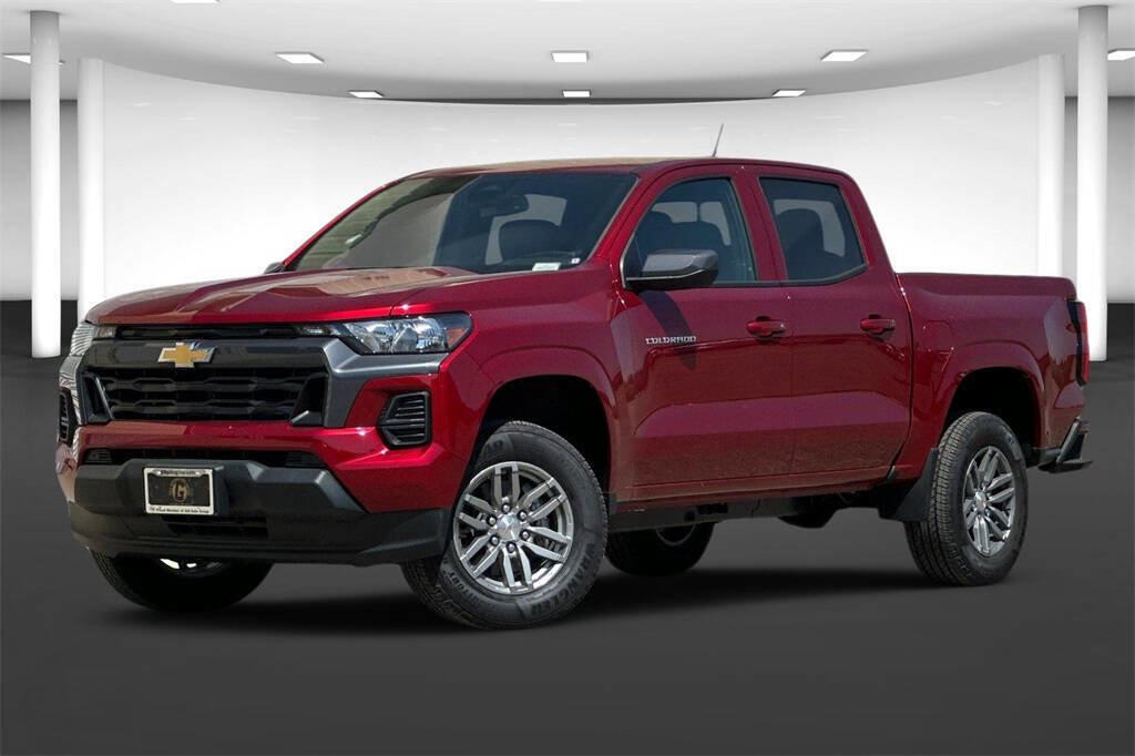 New 2025 Chevrolet Colorado LT w/ Advanced Trailering Package image 2