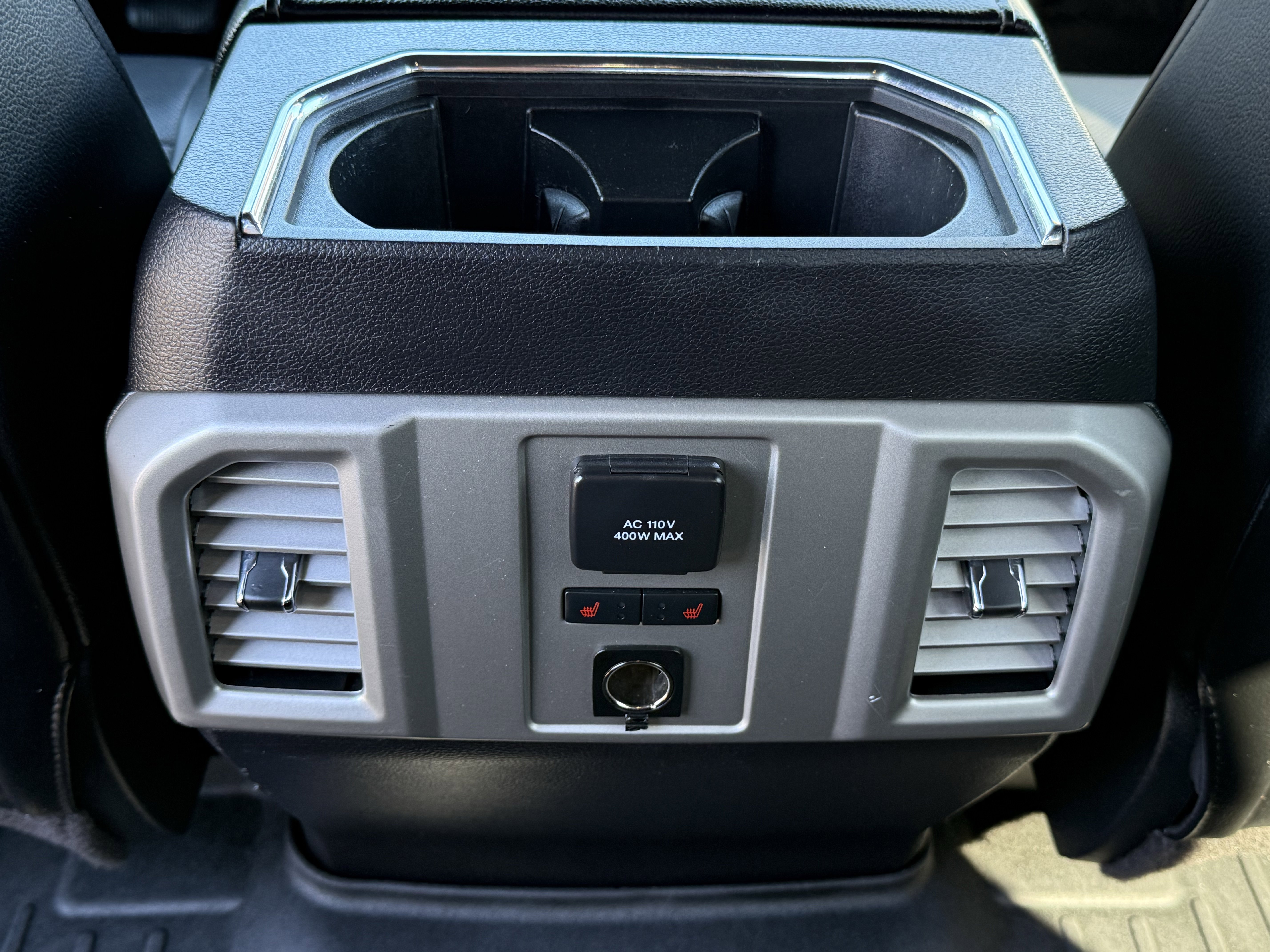 Used 2016 Ford F150 Lariat w/ Equipment Group 502A Luxury image 17