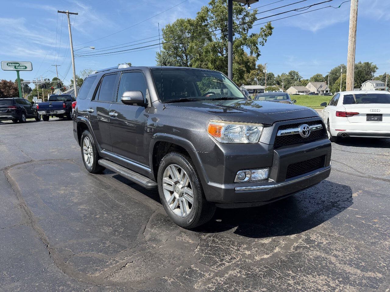 Used 2011 Toyota 4Runner Limited AWD/4WD image 5
