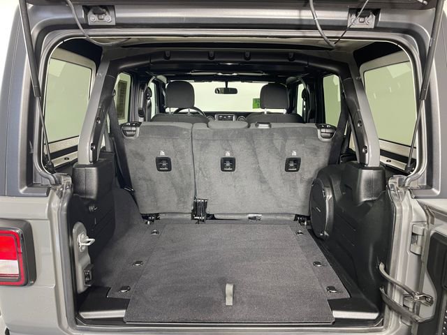 Used 2020 Jeep Wrangler Unlimited Sport AWD/4WD image 19