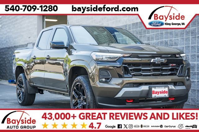 Used 2024 Chevrolet Colorado Z71 w/ Z71 Convenience Package 2 AWD/4WD image 1