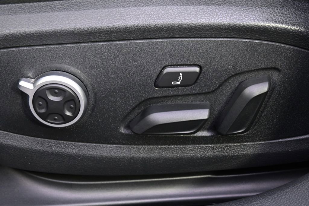 Used 2019 Audi S4 Premium Plus w/ Premium Plus Package AWD/4WD image 14