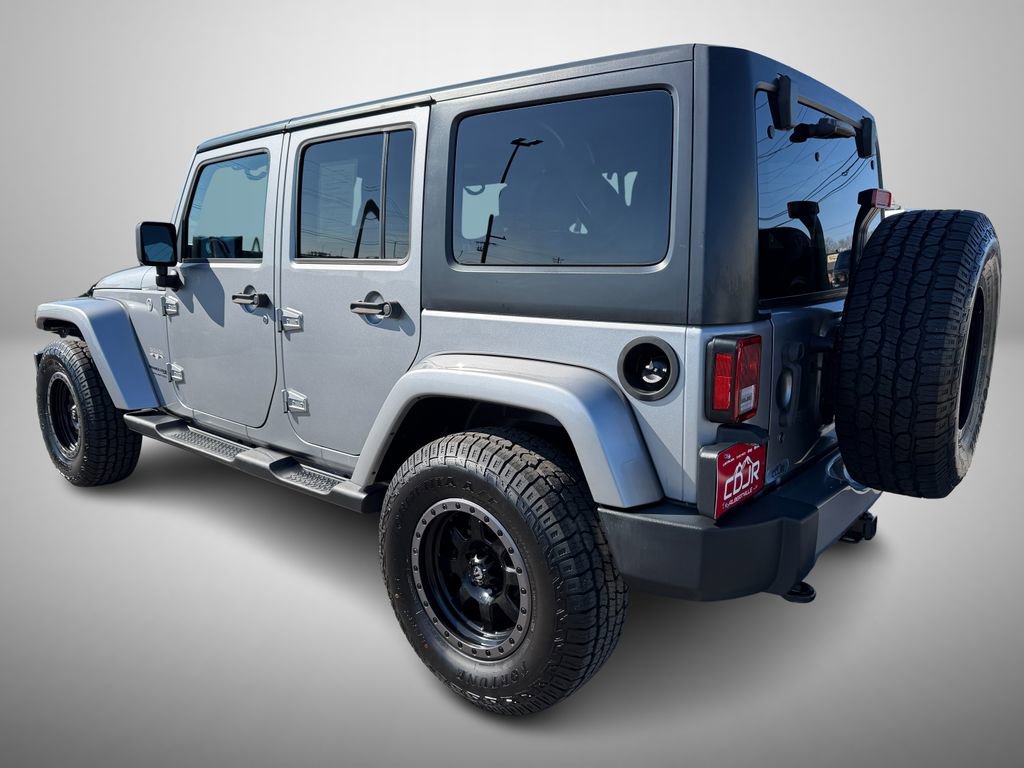 Used 2018 Jeep Wrangler Unlimited Sahara image 4