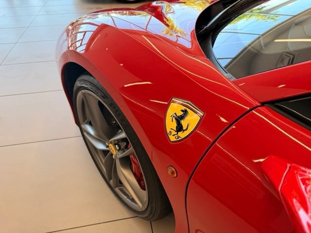 Used 2018 Ferrari 488 Spider RWD image 34